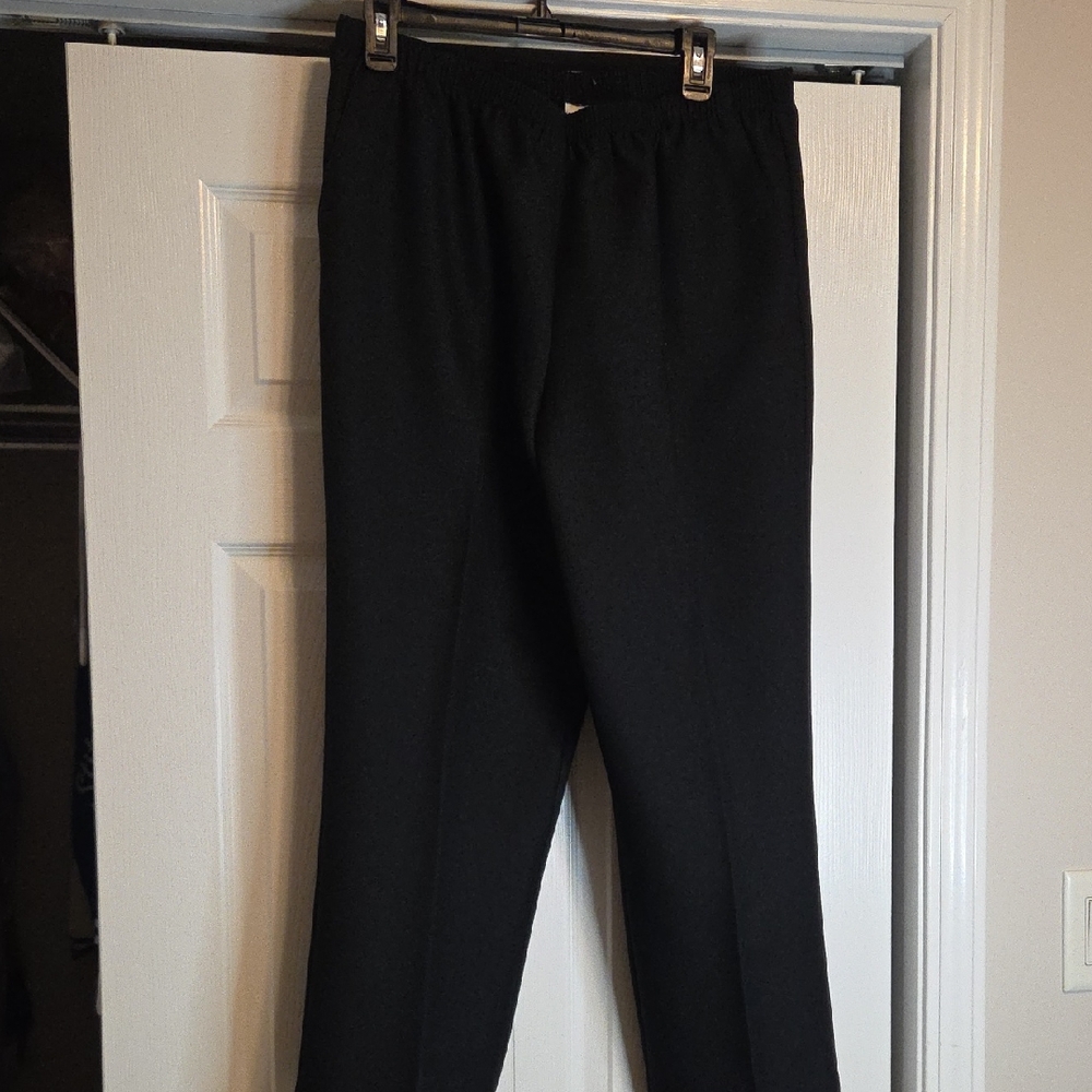 Alfred Dunner Black Straight-Leg Women's Pants